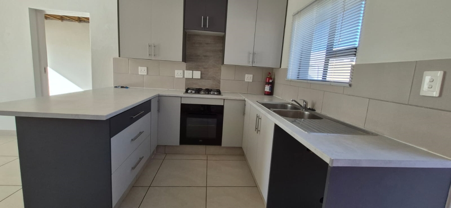 To Let 2 Bedroom Property for Rent in Dana Bay Western Cape